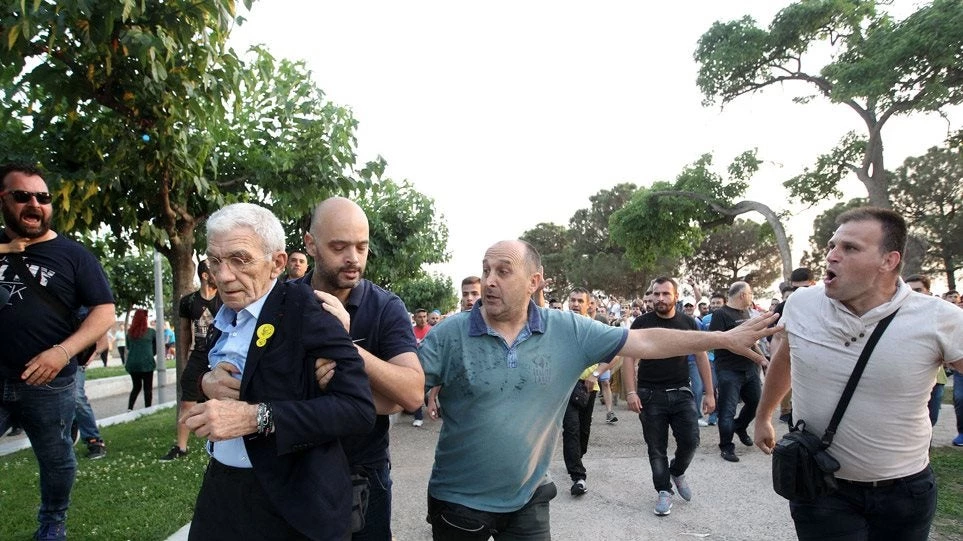 Είχαν 300 αστυνομικούς στη Θεσσαλονίκη την ώρα του ξυλοδαρμού του Μπουτάρη